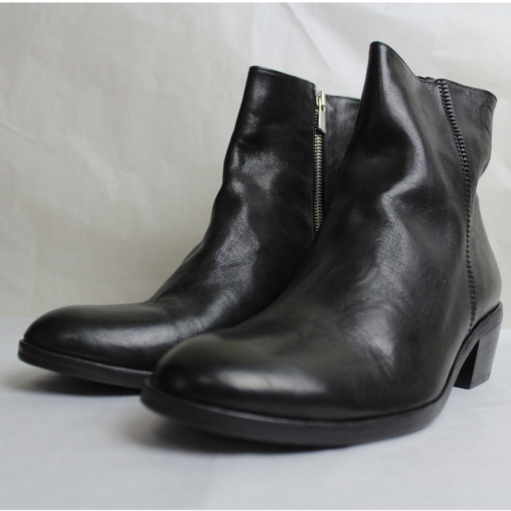 The Last Conspiracy Monica Ankle Boots in Black